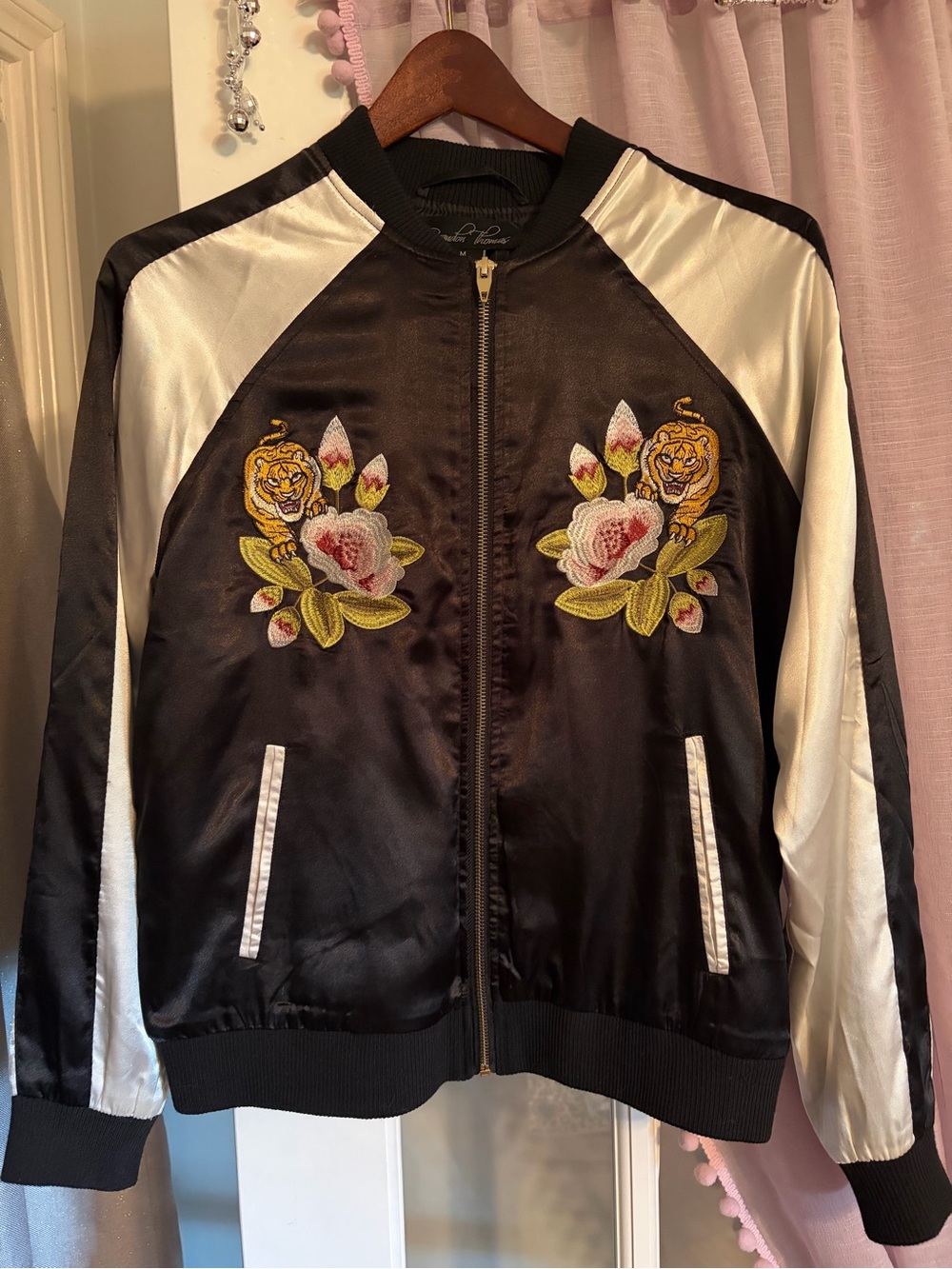VINTAGE. TOTALLY 🐯BADA$$ Satin Floral Tiger Embroidered Bomber Jacket
